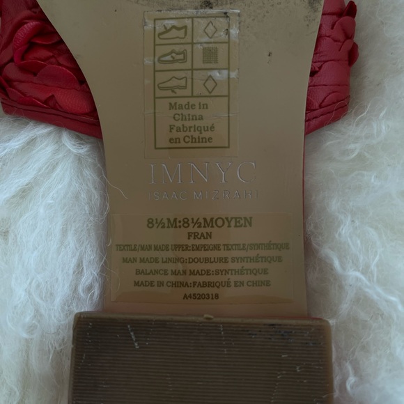 Isaac Mizrahi summer shoes. - Picture 3 of 3